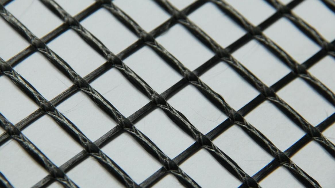 Geo textile warp knitting machine