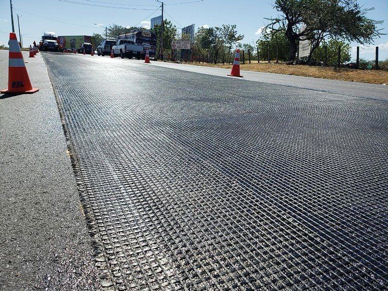 Geogrid Weft Insertion Machine